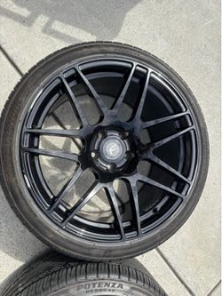 2 used 19 inch wheels with tires