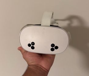 Meta Quest 3S White