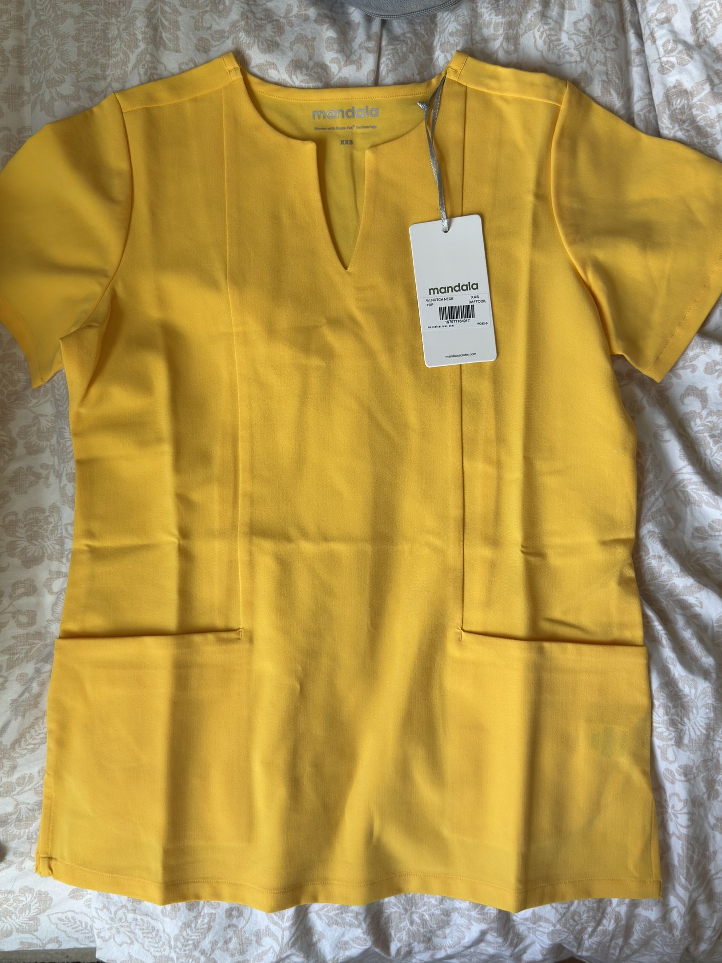 XS Mandala Scrubs