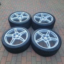 C8 Chevy Corvette Set 4 Rims, Tires & TPMS w/ 400 Miles On Them