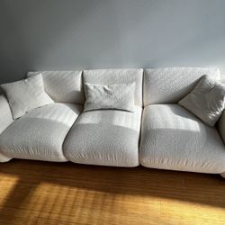 white sofa 3 seater
