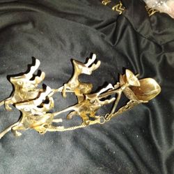 Vintage Xmas Decorations 4 Deer/Sleigh In Brass