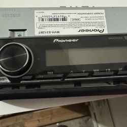 Pioneer radio 