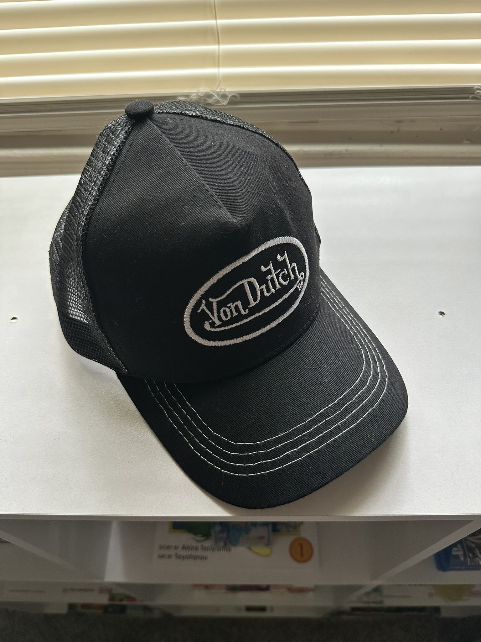Von Dutch Trucker Hat (LEGIT)