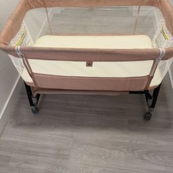Baby Bassinet Pink Bed Good Condition