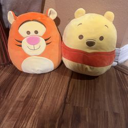Disney Winnie the Pooh & Tigger  Squish Mellow