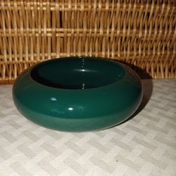 ROUND DARK GREEN SAUCER PLANTER