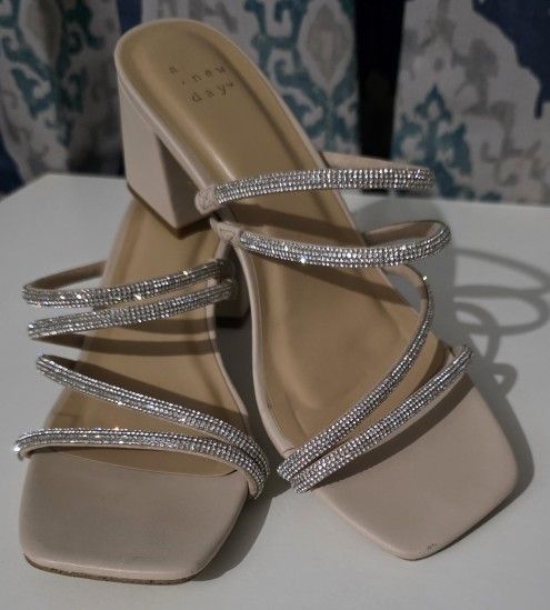 Cream Heeled Rhinestone Embellishment