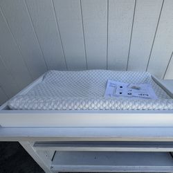 NEW! Changing Tray