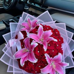 Ramo De Rosas