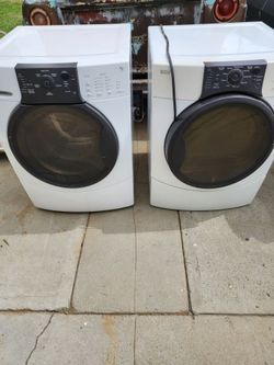 Washer and gas dryer