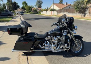 2007 Harley Motorcycle Tour Pack with Backrest