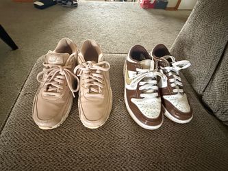 Women’s/Girls Nikes