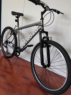 Bike new 26-in Wheels fully assembled everything working perfectly in the city of Montclair yesterday is available please ask me something prices firm