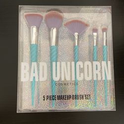Bad Unicorn Brush Set