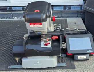 Keyline - 994 Laser  Cutting Machine - For Edge Cut And Automotive Laser  w/ 2 Jaws