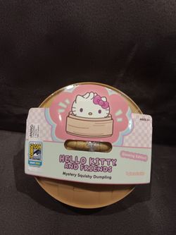 SDCC 2026 Exclusive UCC Hello Kitty “Glow in the Dark” Dumpling