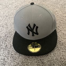 Yankees Hat - 59Fifty - Size 7