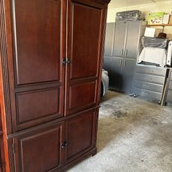 Armoire