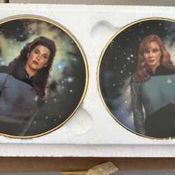 Star trek the Hamilton collection plates