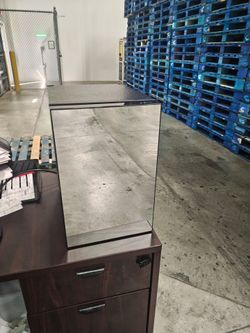 Mini Fridge (mirrored)