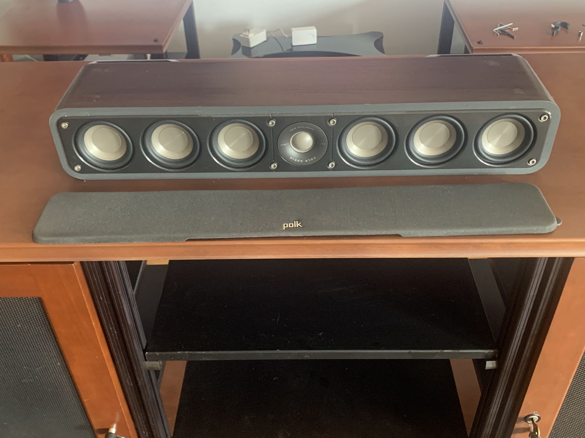 Polk audio signature S35 center Channel Speaker
