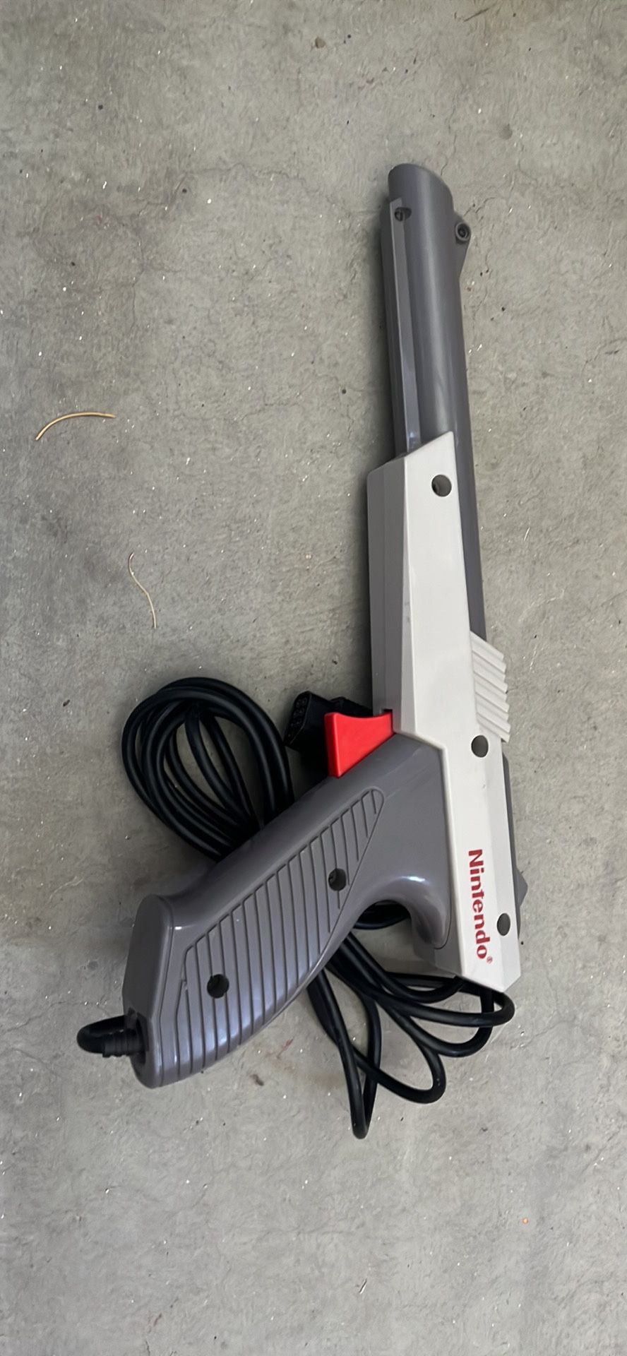 Zapper Light Gun NES warranty Official Nintendo Entertainment System 1985