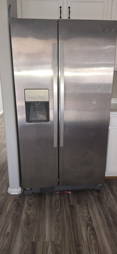 Whirlpool Refrigerator