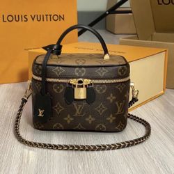 LOUIS VUITTON Vanity All-match Portable Old Flower Chain Coated Canvas Calfskin Trim Dressing Bag Hand-held One-shoulder Cross-body Makeup(147)90