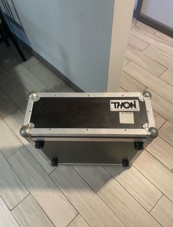 Dj equipment rack case (message to offer)