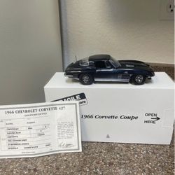 Danbury Mint  1966 Chevy Corvette Coupe
