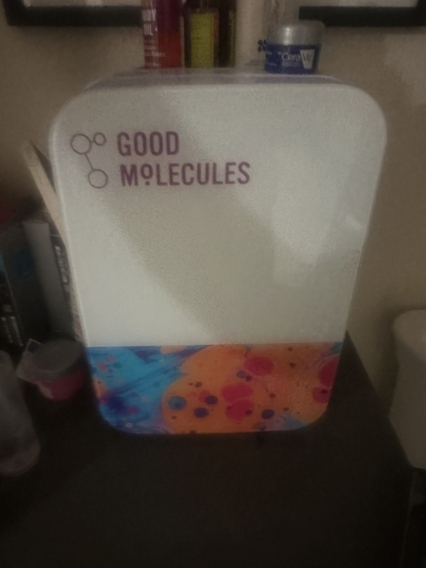 Mini Fridge For cosmetics 