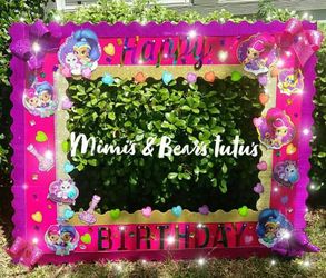 Shimmer and shine selfie frame