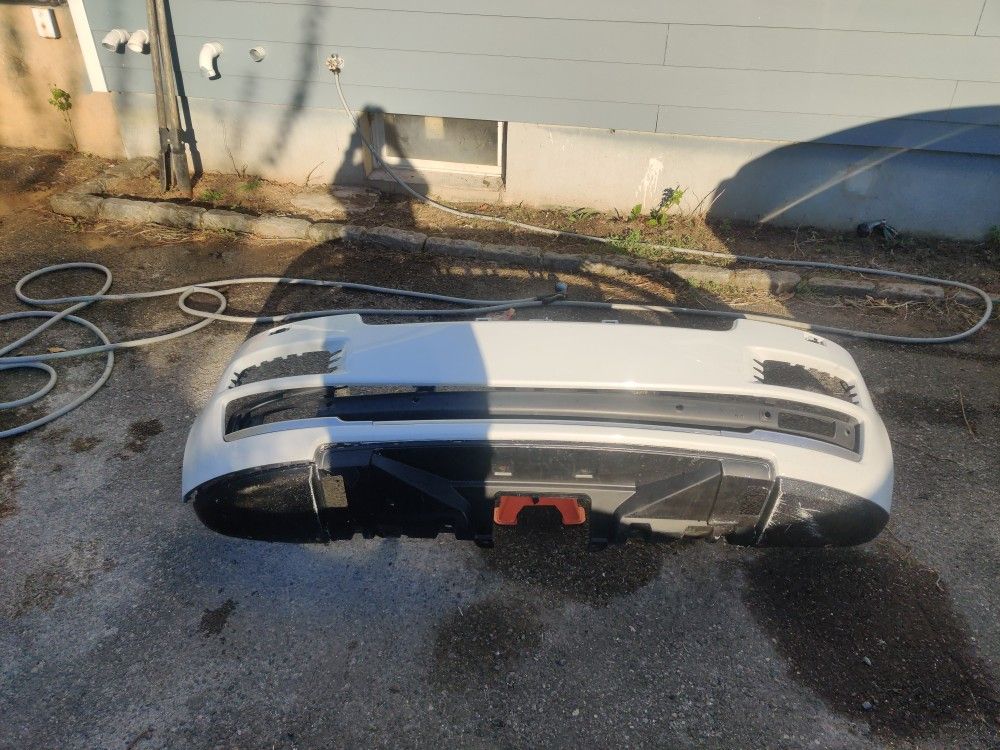 Land Rover Range Rover Front Bumper 2013-2017 White