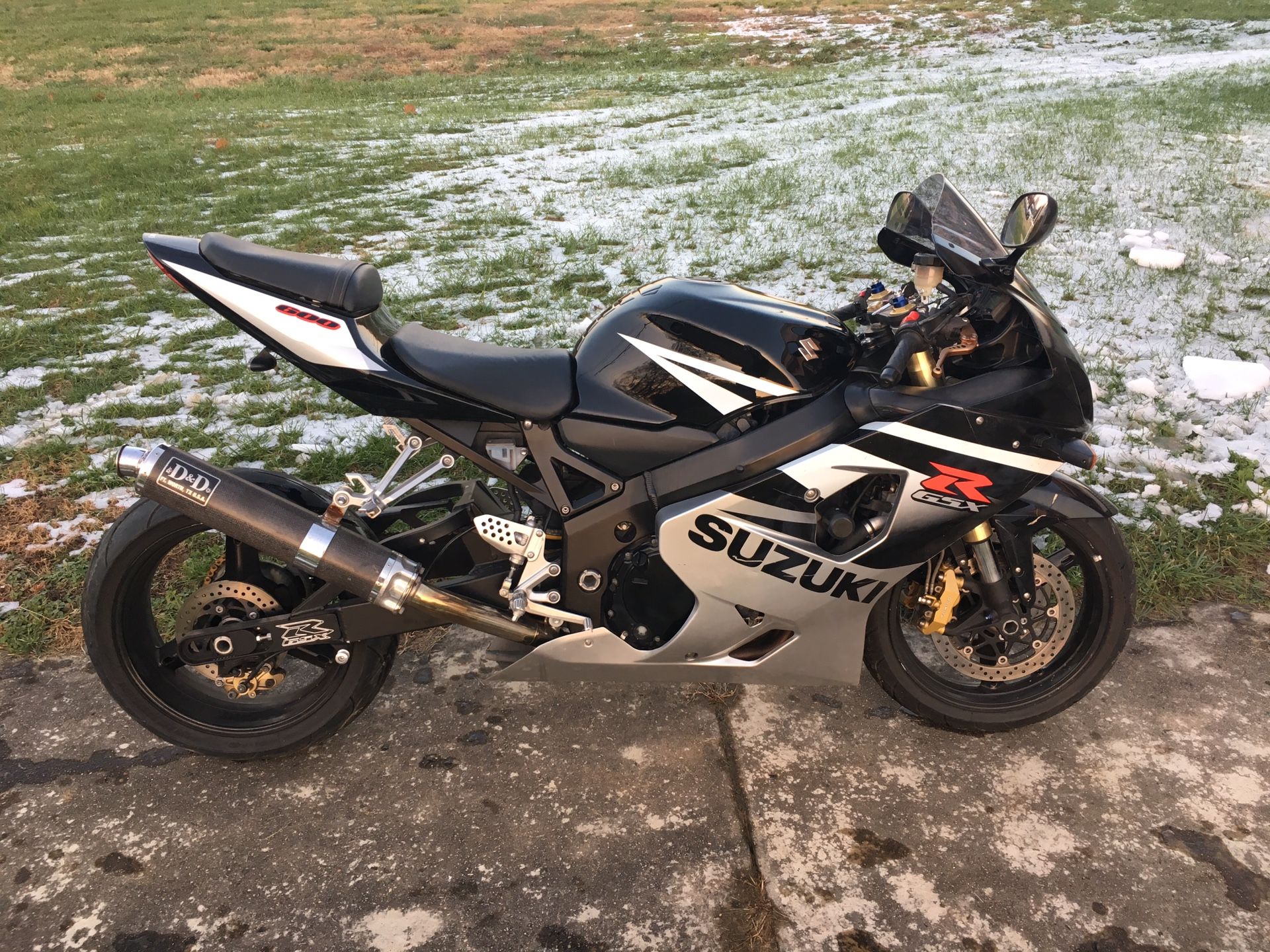 2005 Black & Silver Gsxr 600 Low Miles 10k