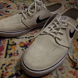 Nike SB Stefan Janoski Suede Skate Shoes Off-White/Black - Size 9.5