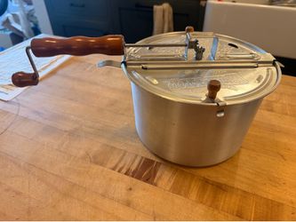 Whirley Pop Popcorn Popper Machine