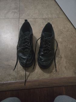 Black airforces size 4.5