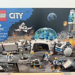 LEGO City Lunar Research Base  