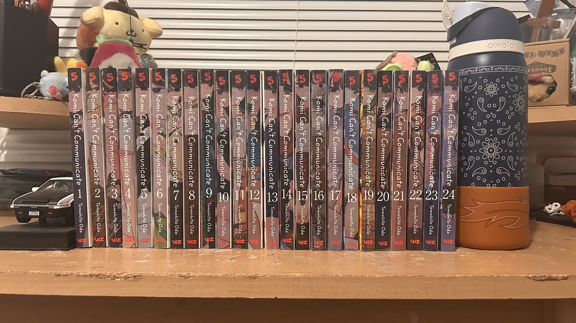 Komi Can’t Communicate Volumes 1-24