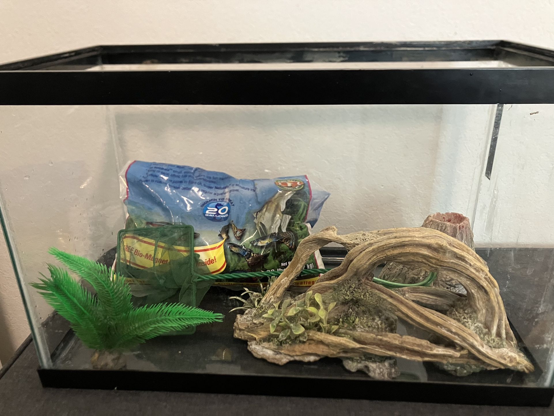 10 Gallon Fish Tank