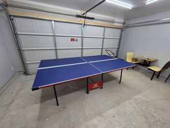 Ping pong table