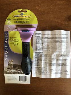 FURminator Short-Hair deShedding Tool for small cats