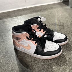 Jordan 1 Mid Pink Size 8