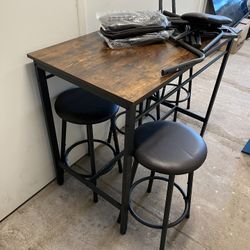 High Table With 4 Stools $80 OBO