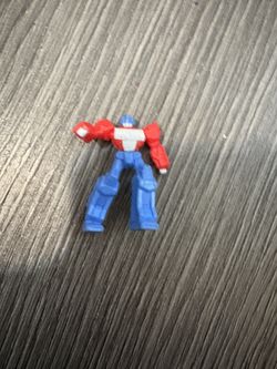 Tiny Octimus Prime Figure