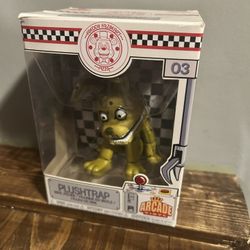 Five Nights at Freddy’s Plushtrap Arcade Vinyl Figure #03