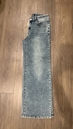 Women’s jeans