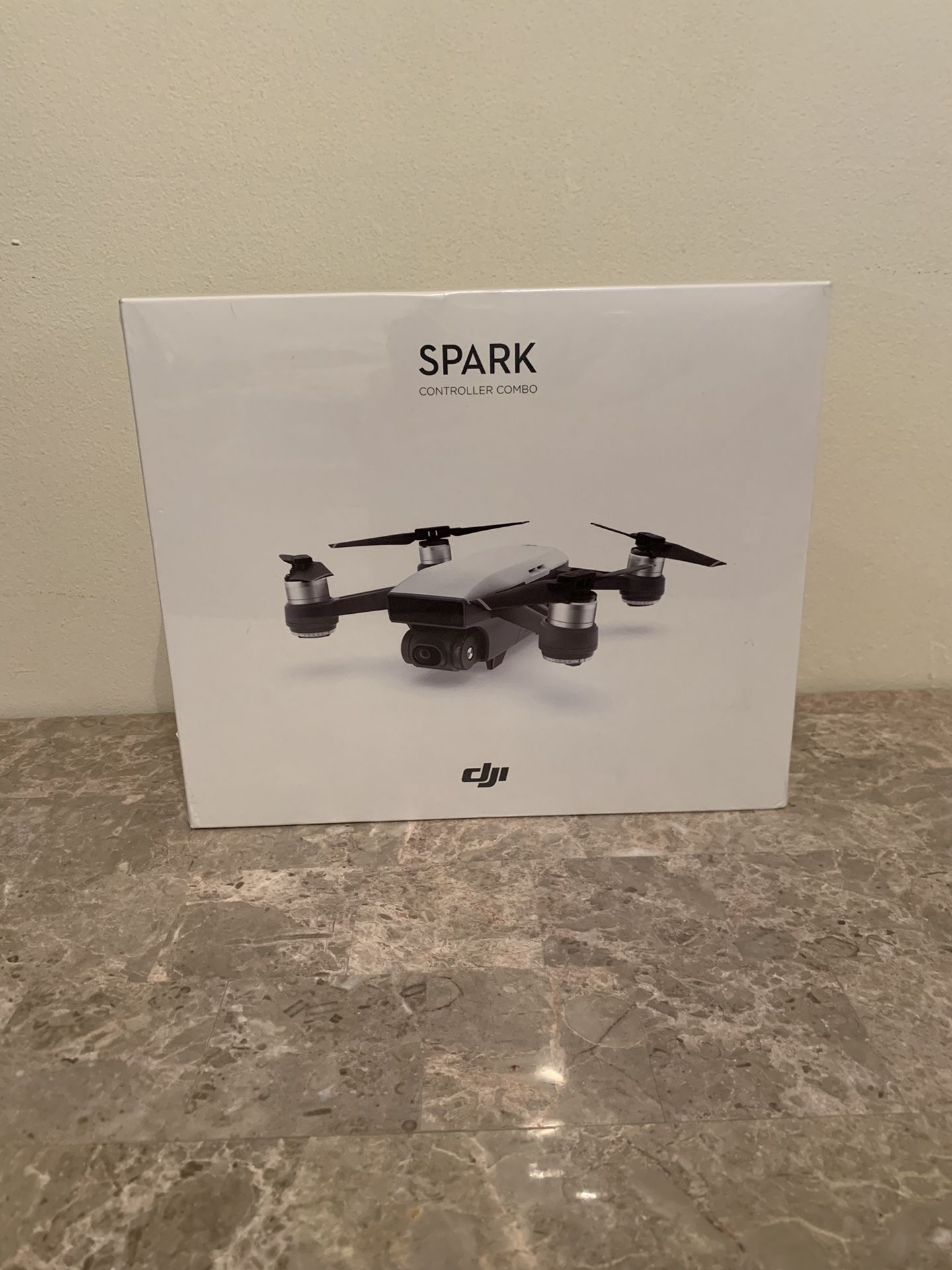 Dji Spark Drone Alpine White With Remote Control Combo
