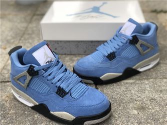 Air Jordan 4 Retro 'University Blue'